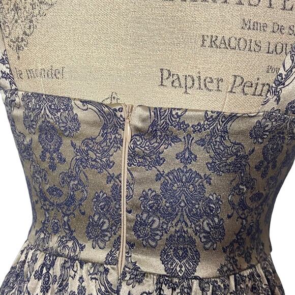 Altar’d State Metallic Damask Ruffle Sleeve A-Line Dress Women’s Size Small - Picture 4 of 10